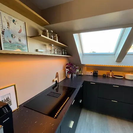 Appartement Modern 2 Bedroom With Balcony & Parking *