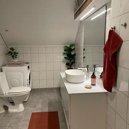 Modern 2 Bedroom With Balcony & Parking * Trondheim