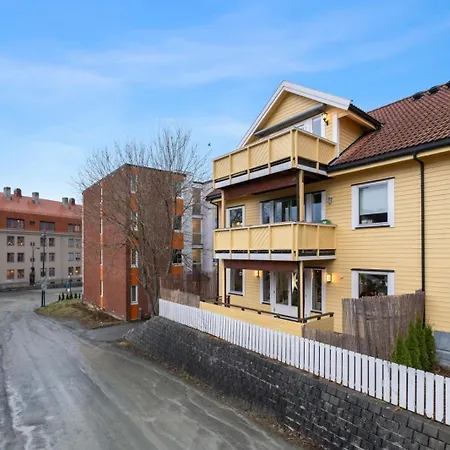 Modern 2 Bedroom With Balcony & Parking * Trondheim